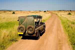 Geländewagen in Kenia - im sicheren Gebiet bleiben