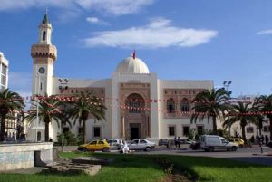 Tunesien: eine Moschee in Sfax
